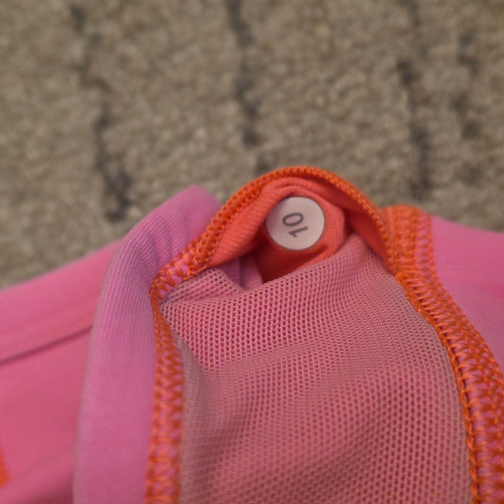 Lululemon Rise and Run Bra in the color Flash Light, Size 10, Preowned - Picture 7 of 14